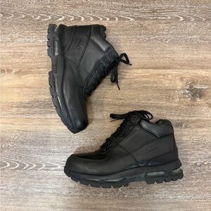 Nike Air Max Goadome Boots All-Black Leather